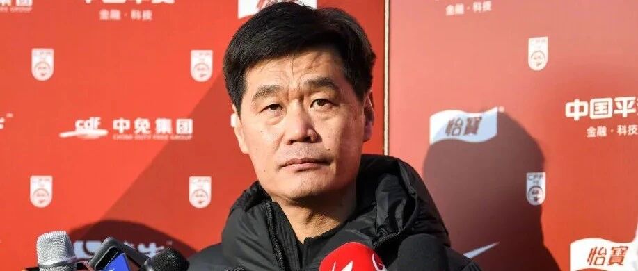 国足新一期大名单公布！戴伟浚、费南多首次入选出征名单