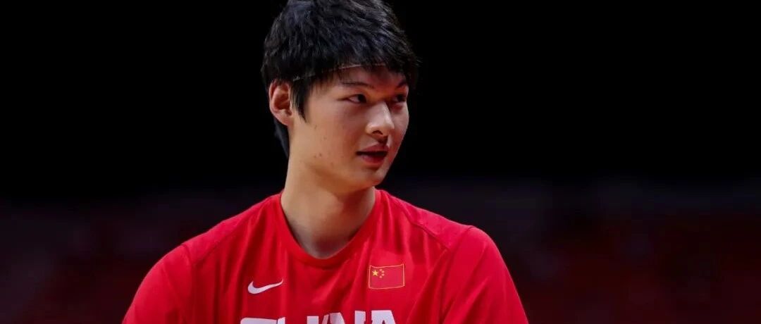 中国男篮16人集训名单公布！上海男篮王哲林入选