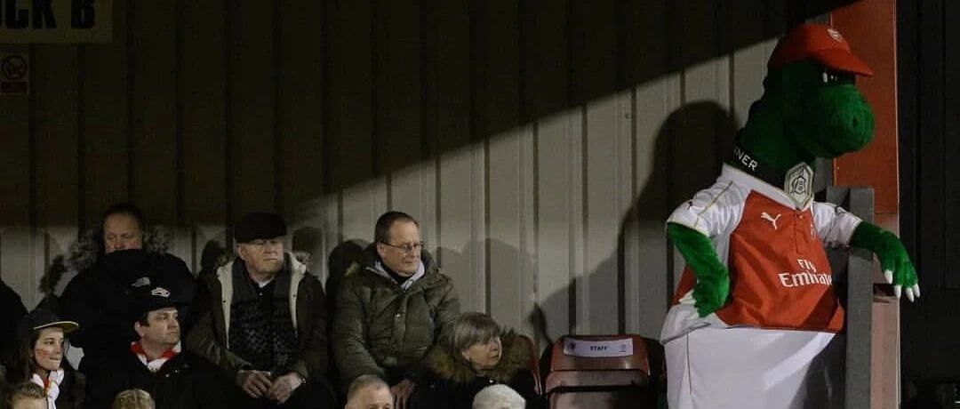 在转会窗口关闭之前，这支英超球队竟然......