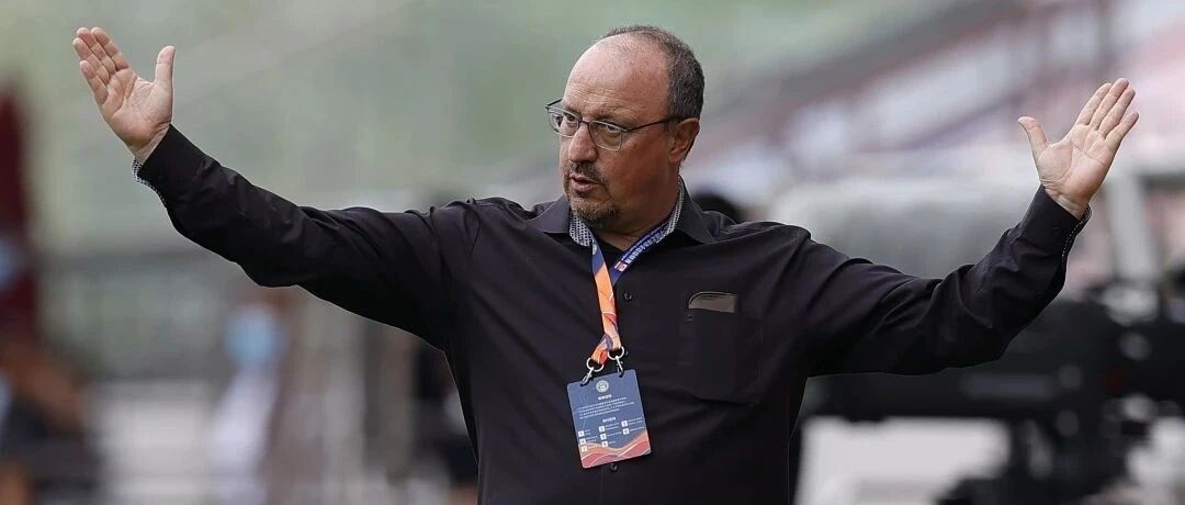 申花战大连前，贝大师在线“拉缸”