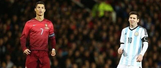 他急了？球迷抱怨梅西拿金球，C罗本人点赞！