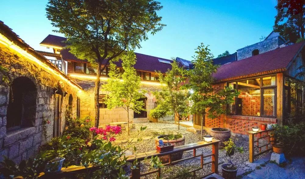 淄博的秋天也太美了住这些民宿就像在童话世界里