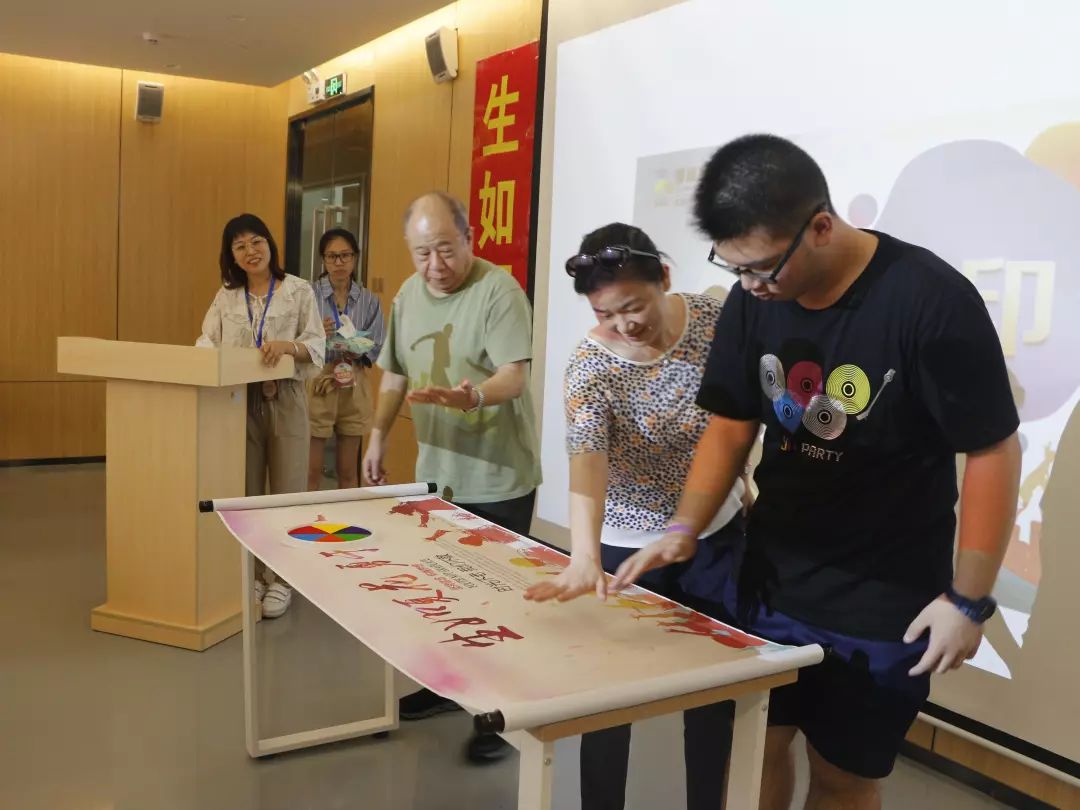 港澳台联考北大招生人数_广东美术联考人数_江西美术联考人数