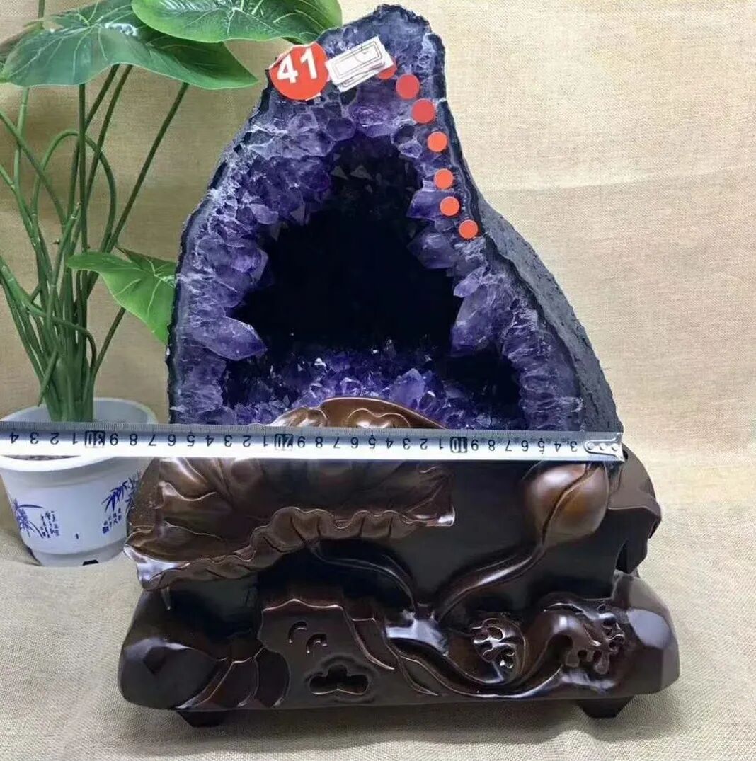 招财纳福，祥瑞珠宝