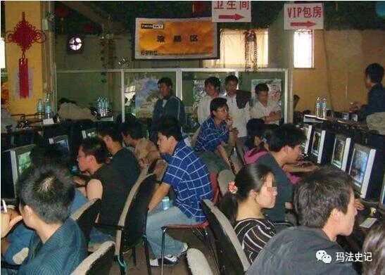 现在玩哪个传奇能赚钱,哪个传奇能玩游戏