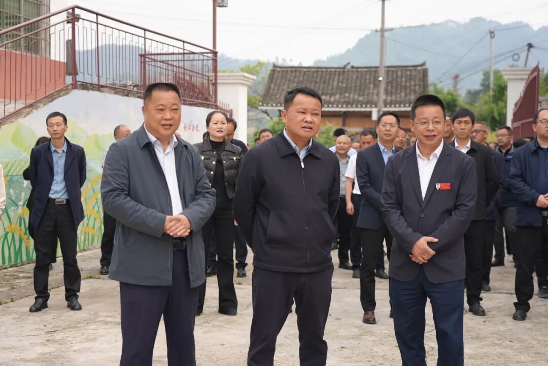 4月8日至4月12日,县委常委,县人民政府副县长银政主持召开重点工作