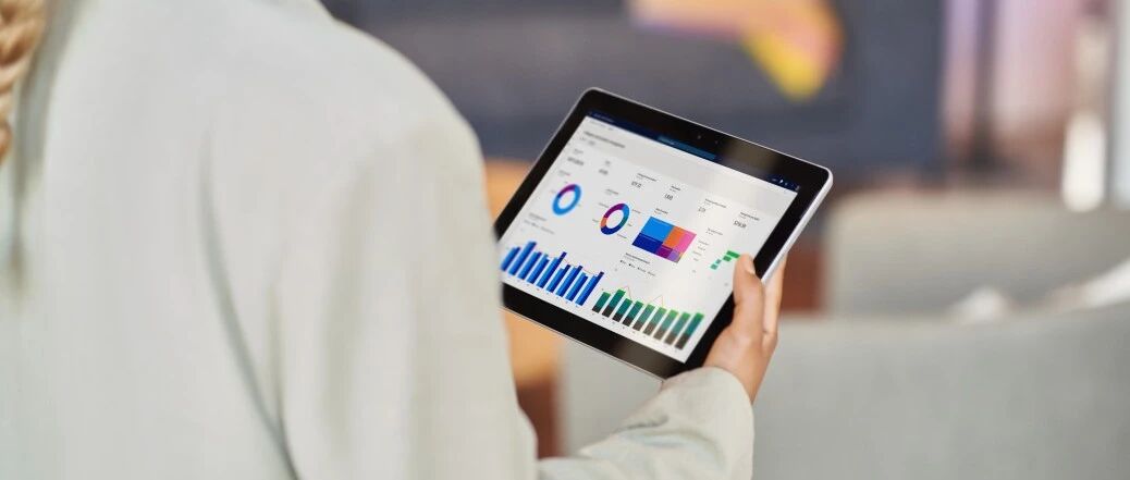 微软用AI搞财务：一人顶千人，速度提升1000倍