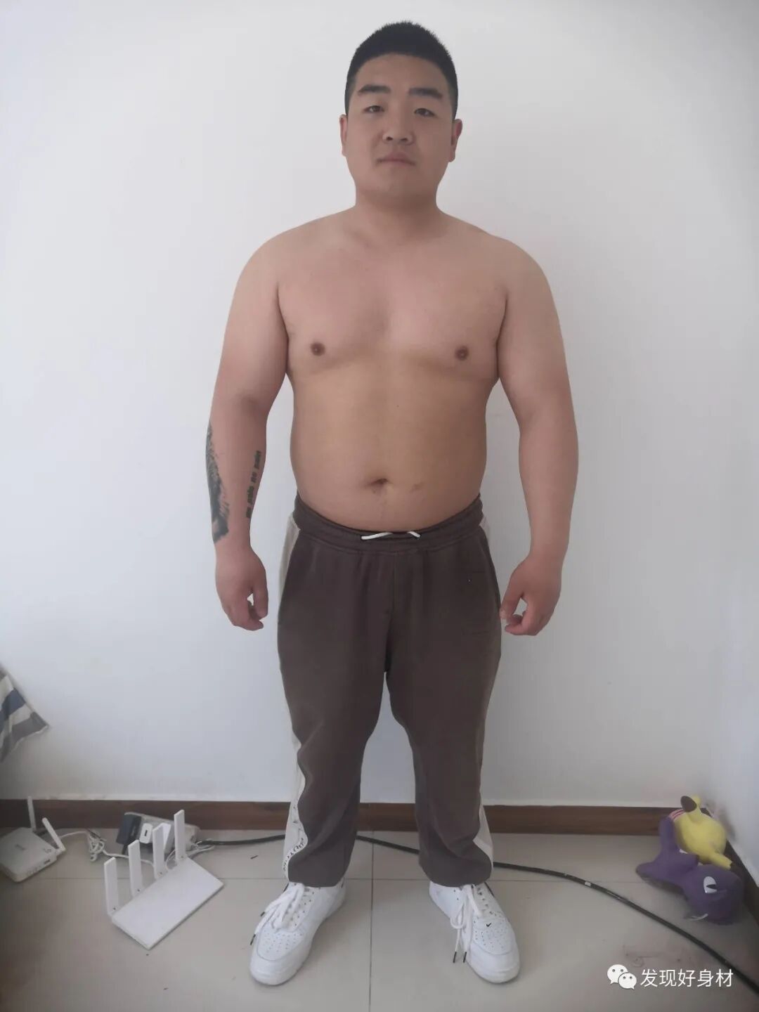 青岛大锤秀筋肉 这身材谁顶得住啊 发现好身材 微信公众号文章 微小领