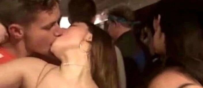 这或许就是别人今晚的状态吧！【囧】