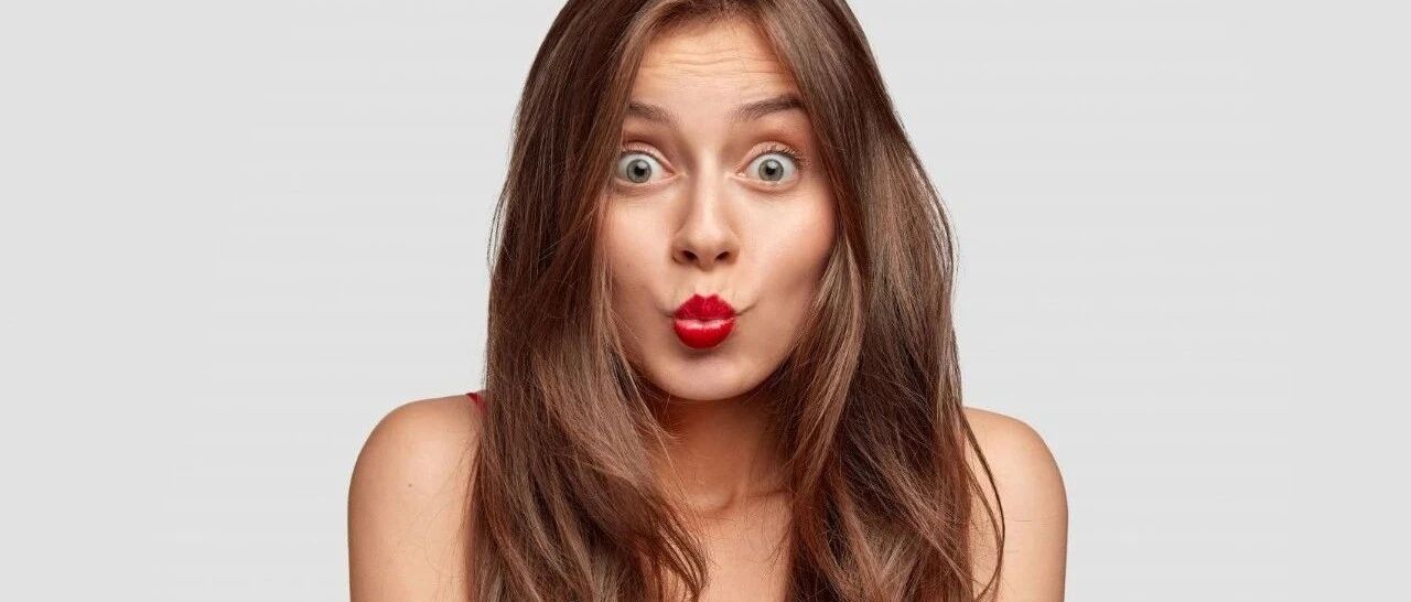 看！这女人做梦都在想啥呢？【囧图时刻】