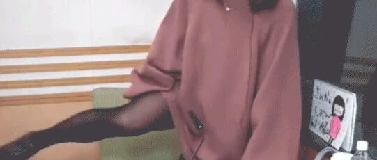 这就是32岁的大腿吗?要舔的话就趁现在[囧图时刻]