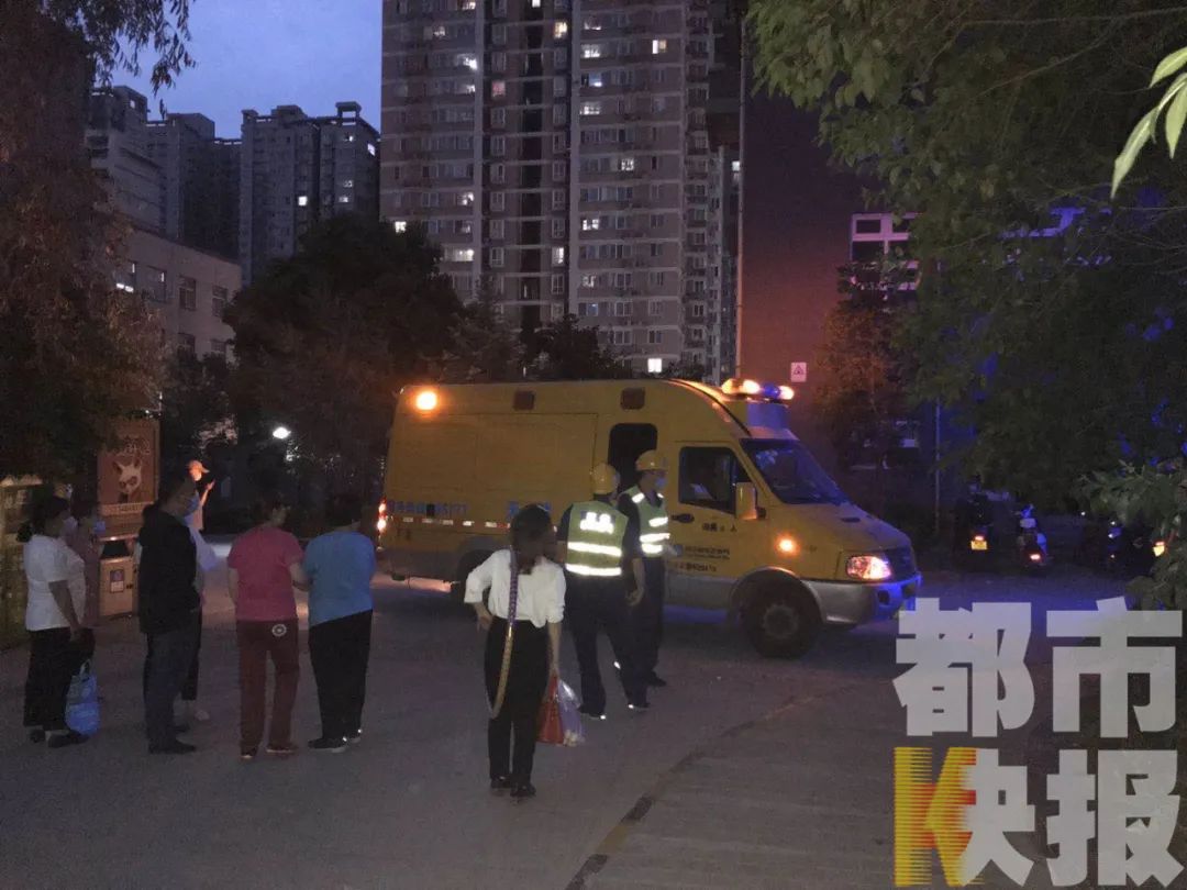 痛心！西安一9歲女童從高層墜下身亡 親子 第7張