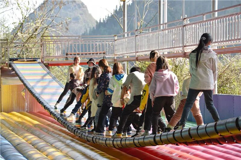 Լ���������˴�������������ݴ��䡰ӣ���ͷ�