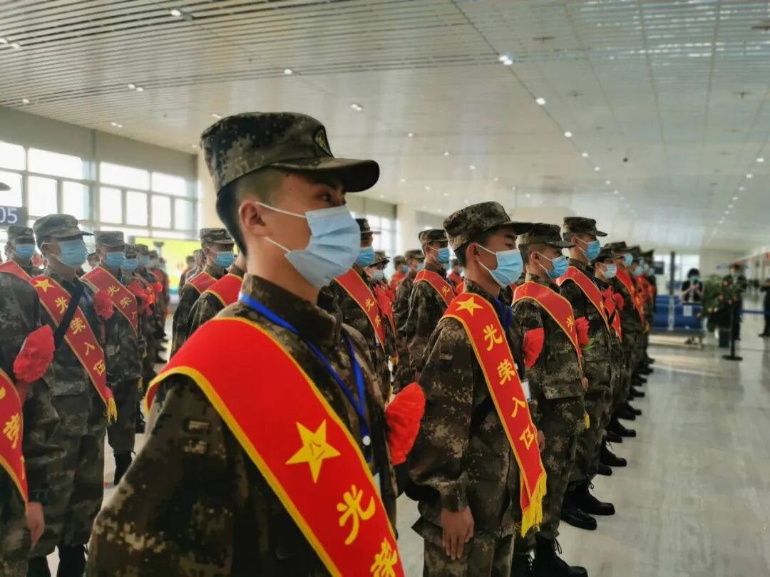 ǭ������103�������±��˷ɻ�������Ӫ