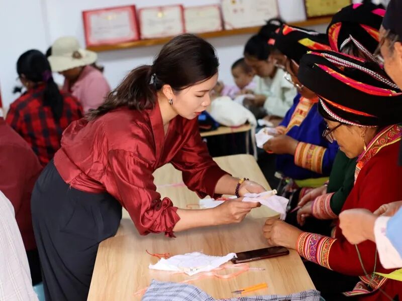 技术培训。李利摄