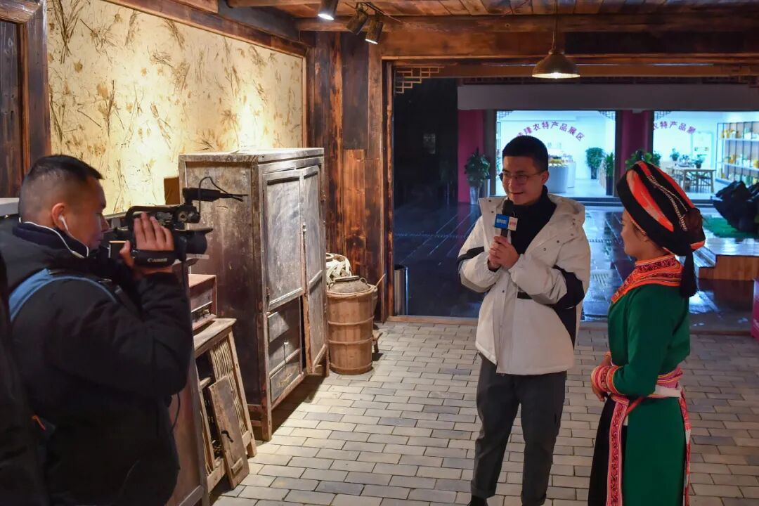 �»���۽�ǭ���ϰ�������С��������ϲӭ����~