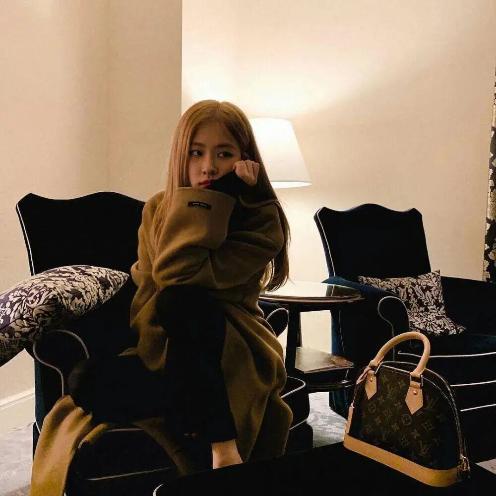 67教你一套踏春"挡脸"拍照法,随手一拍都是大片 - chrome插件网