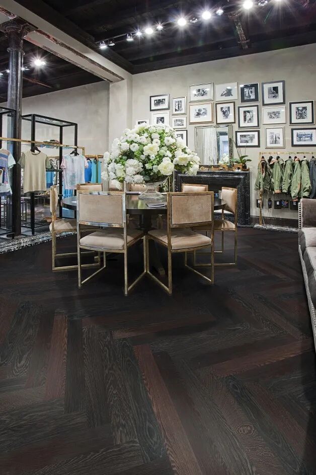 归于纯粹的黑色，让你的家酷起来！