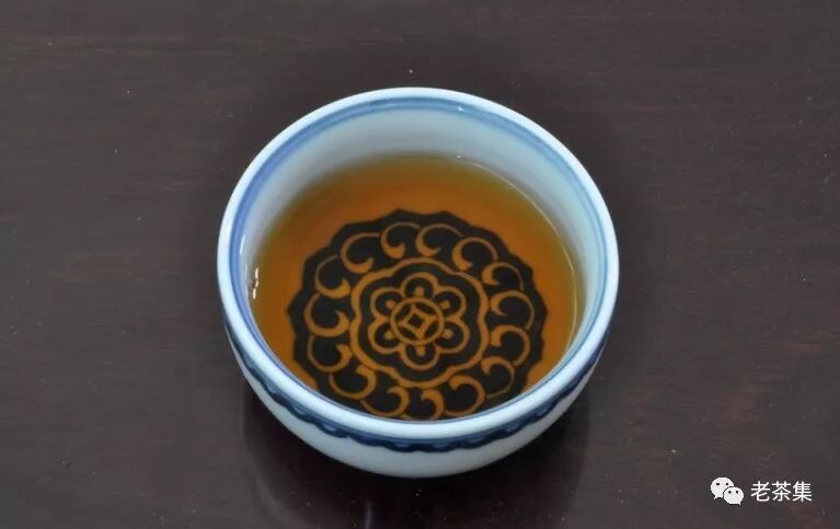 老茶档案：勐海茶厂2003年班章生态青砖1000克（大白菜系列）