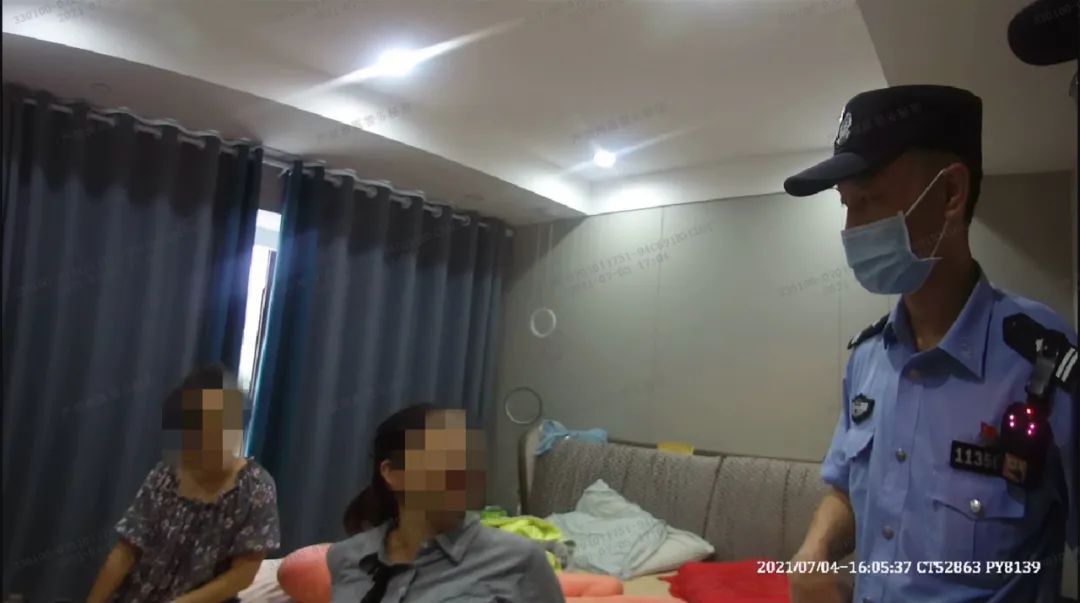 杭州二胎孕妈崩溃报警:大儿子我管不动了,你们带他走吧!-微信头条网 杭州二胎孕妈崩溃报警:大儿子我管不动了,你们带他走吧!