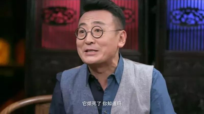 保持微笑的简短句子英文_英文保持微笑怎么说_保持微笑的英文