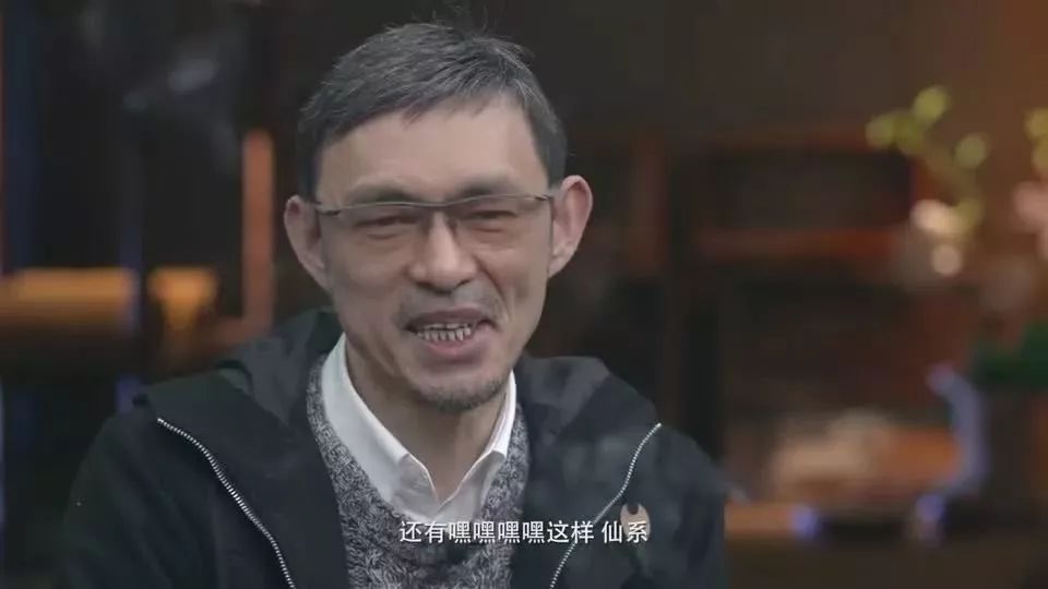保持微笑的简短句子英文_保持微笑的英文_英文保持微笑怎么说