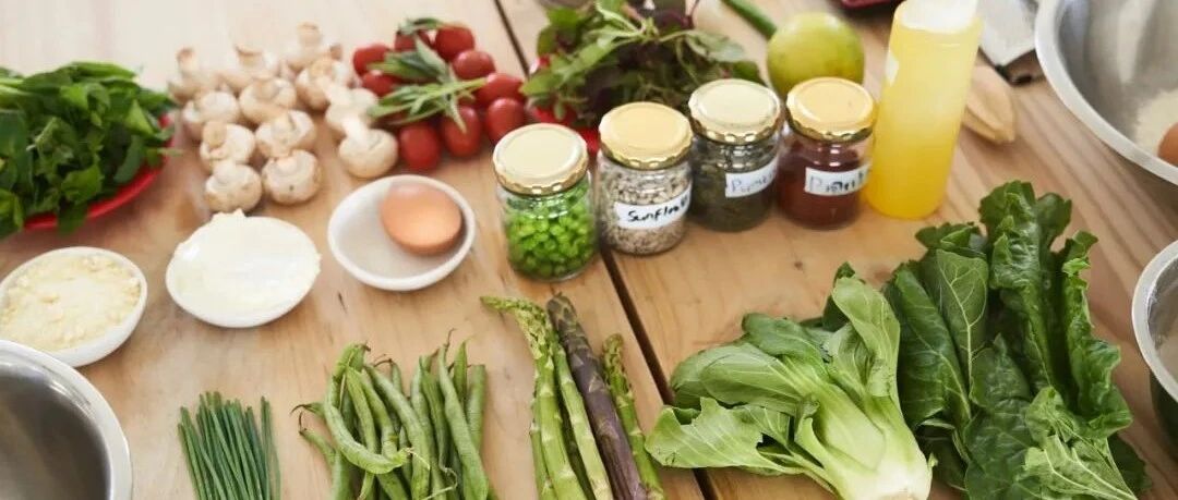 科研新发现|重磅研究！与治病和延缓衰老的“神药”相比，饮食才是灵丹妙药！