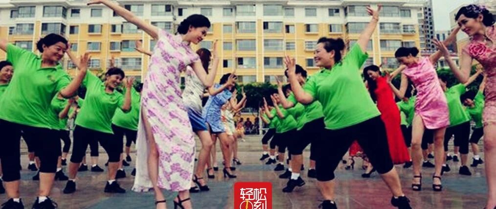 网红主播和广场舞大妈抢地盘，你猜谁赢了？