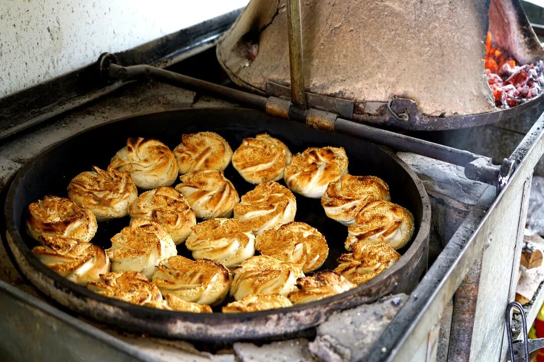 "马蹄烧饼"是家家户户餐桌上不可缺的主食马蹄烧饼起源于博平镇成庄村