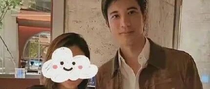 王力宏近照大变样，颜值重回巅峰，五官清爽长腿比女生还细