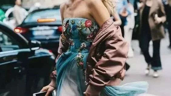 人手一件的飞行员夹克怎么穿最时髦，看这篇就够了！