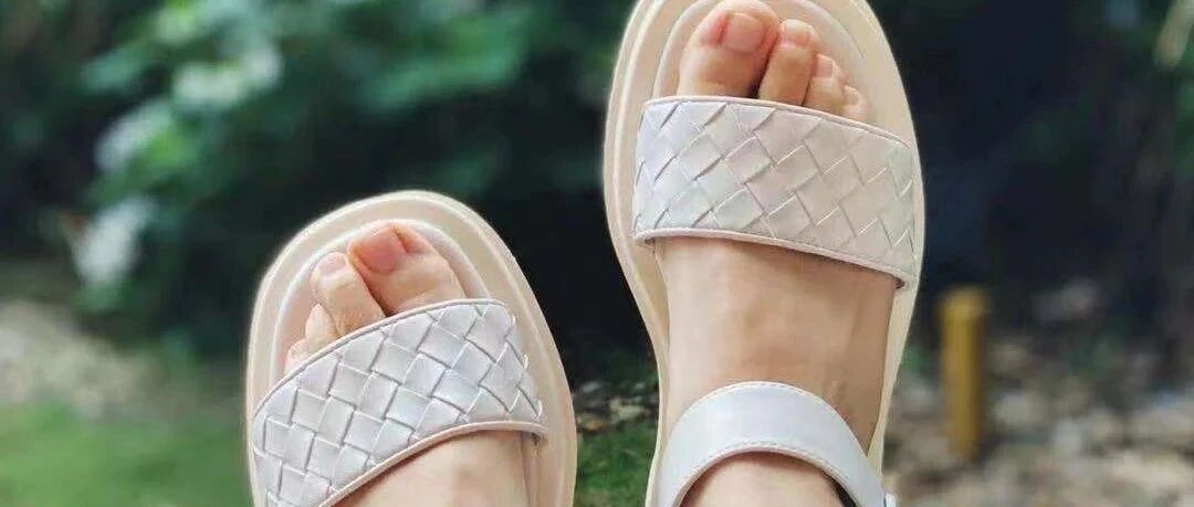 溜娃轻松，清凉脚感，休闲百搭，超美编织凉鞋！