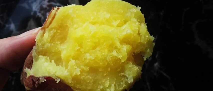 天呐噜！怎么会有这么好吃的番薯！超人气高端黄金蜜薯，烤后甜度高达40-50度，软糯无丝的细腻口感，第一口沦陷