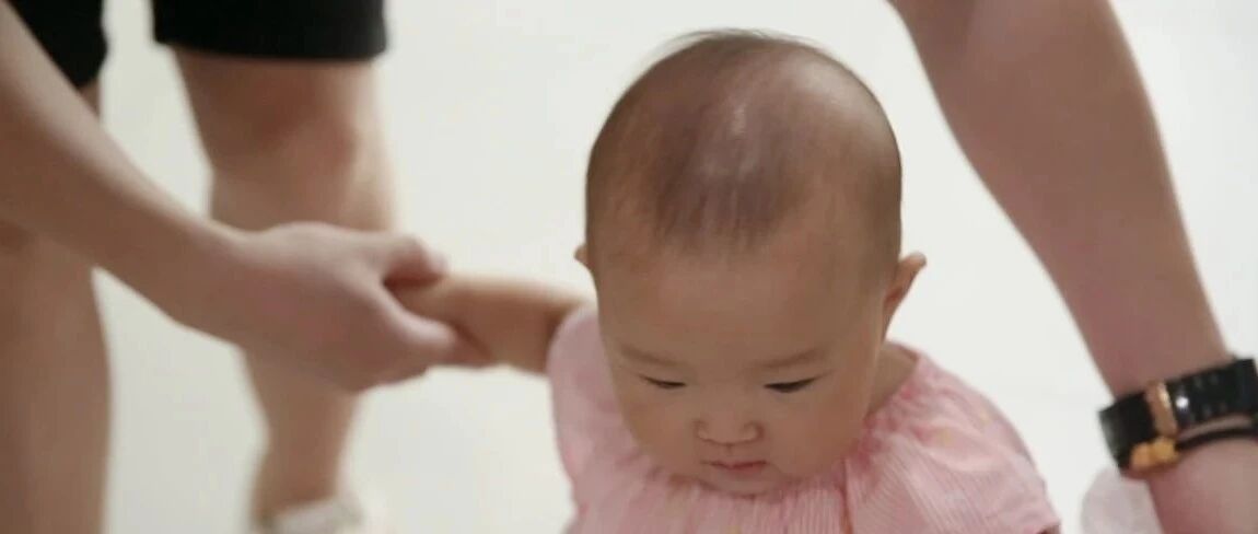 宝宝头发少，多剃长得越多？打住！这些说法都没有科学依据！