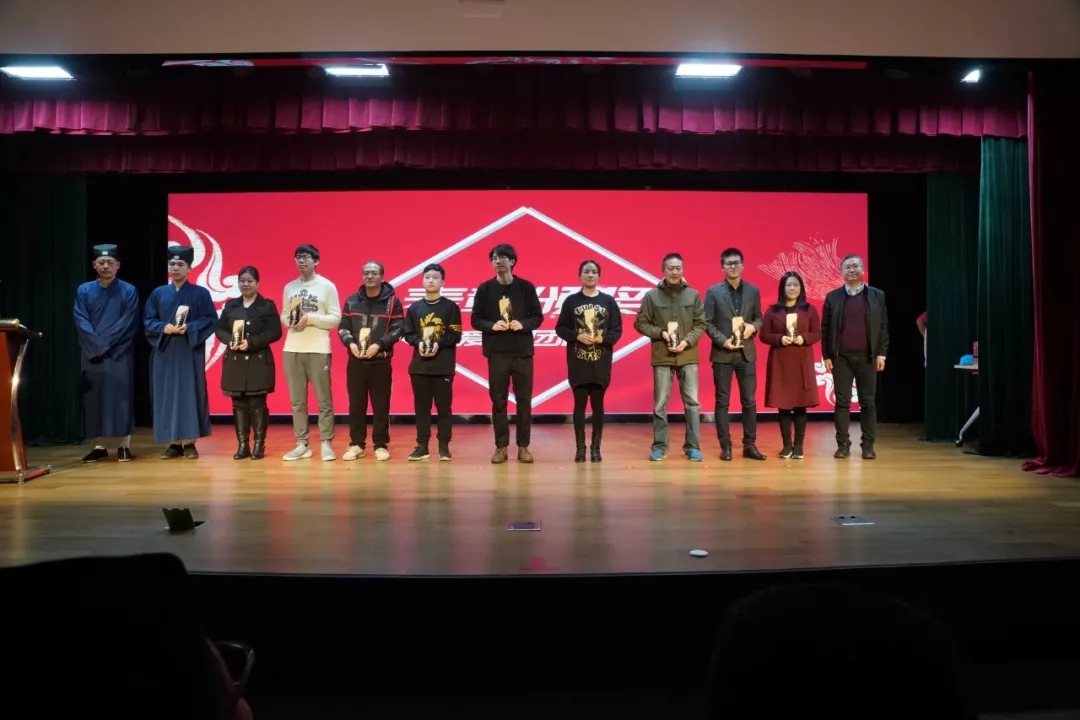 上海慈爱公益基金会2019年优秀志愿者表彰与培训活动圆满举行 上海慈爱公益基金会2019年优秀志愿者表彰与培训活动圆满举行
