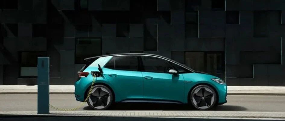 Gossip丨始料未及，我居然入手了一辆电动爹