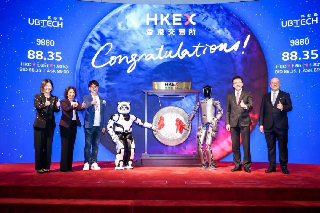 一周AI | 工信部：布局未来产业实现新型工业化；微软Edge名称加入“AI”；清华&哈佛团队推出LangSplat......