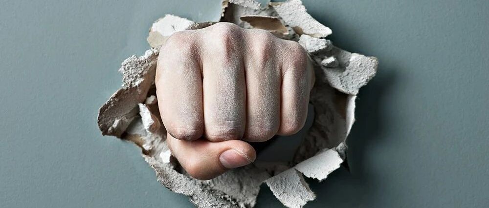 取得重大突破！这家公司实现2微米全彩Micro LED！