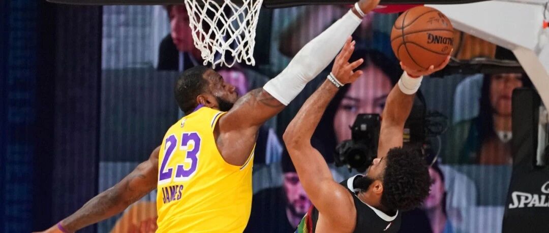 不是魔兽，不是朗多，湖人真正赢在老詹的防守