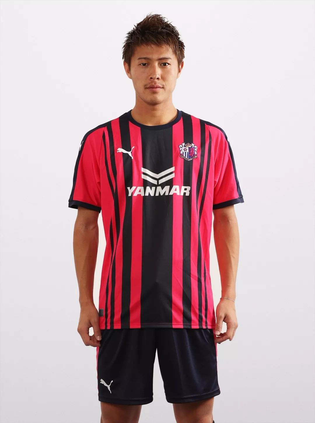 日本聯賽再次證明 球衣做好了也是藝術品 搜達足球 微文庫