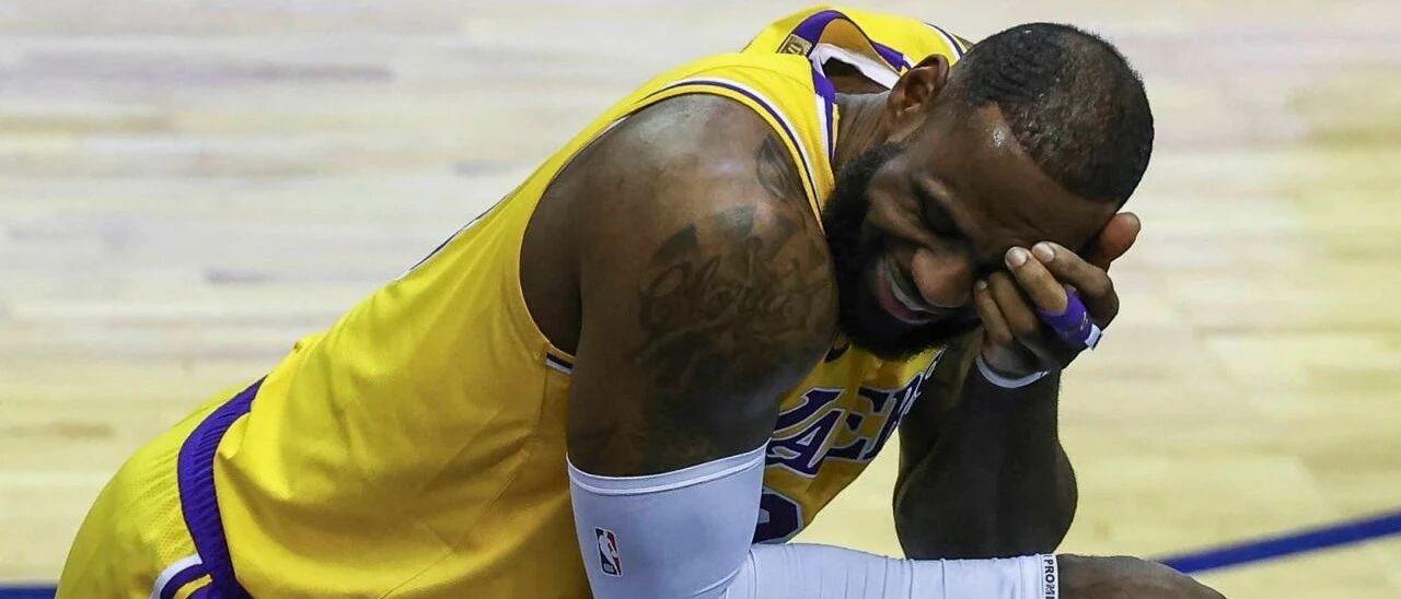 46+8+6！打疯了啊！末节21分！这特么是36岁？