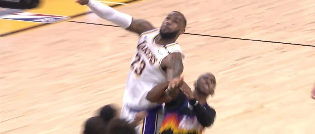 冲突！受伤！争议动作！这是艾顿？这tm分明是奥尼尔！