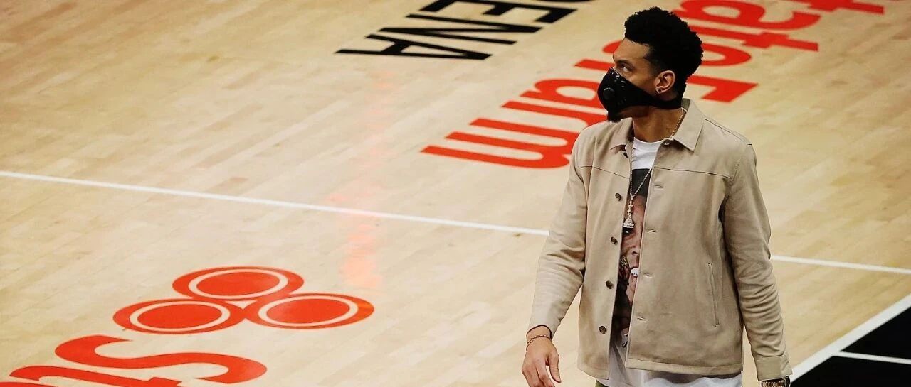 有毒吧！又伤一个！冠军首发，只有一人没受伤…