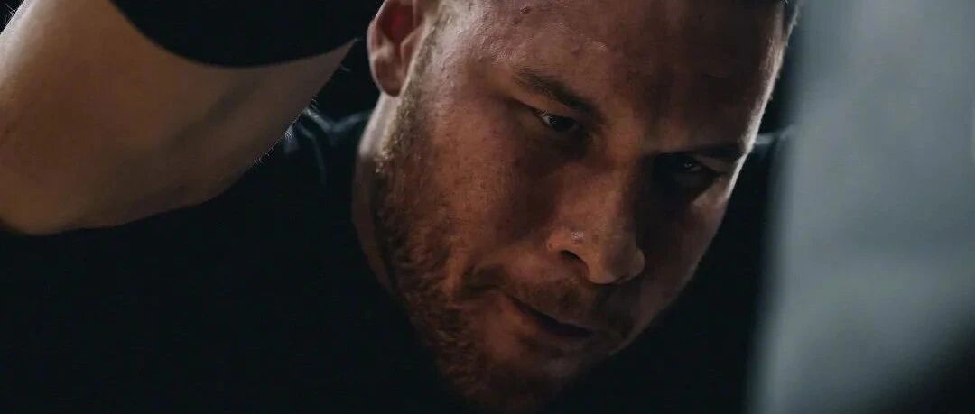 2+2+0+0+0！哎，他又断崖式下滑？