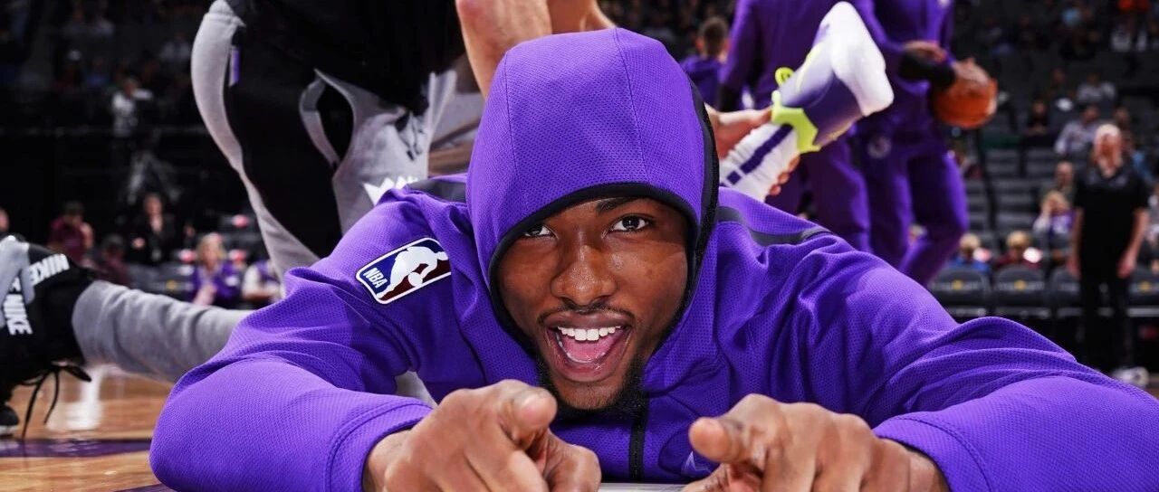 还能抢救？4次膝盖大伤，无保障合同，他曾是17届最强！