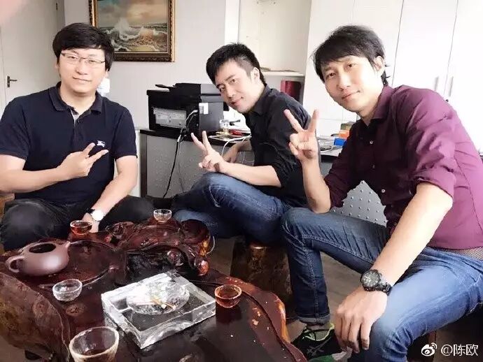 他身家两年缩水百亿 刚被王思聪怼了又和股东开撕