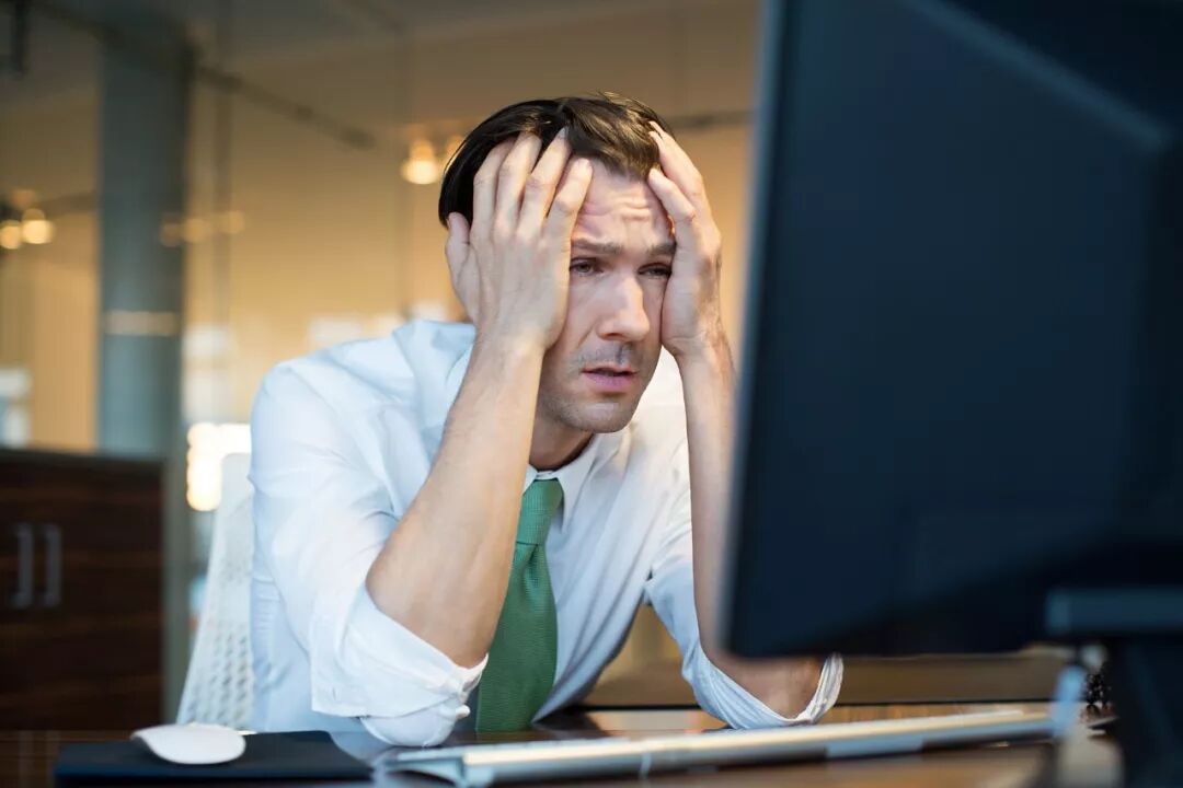 美國37個州斷網32小時，ATM沒法用，打911占線