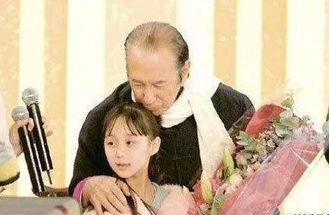 赌王千金何超欣将读清华，一出生身家700亿，她是全香港男人都想得到的女人（组图） - 4