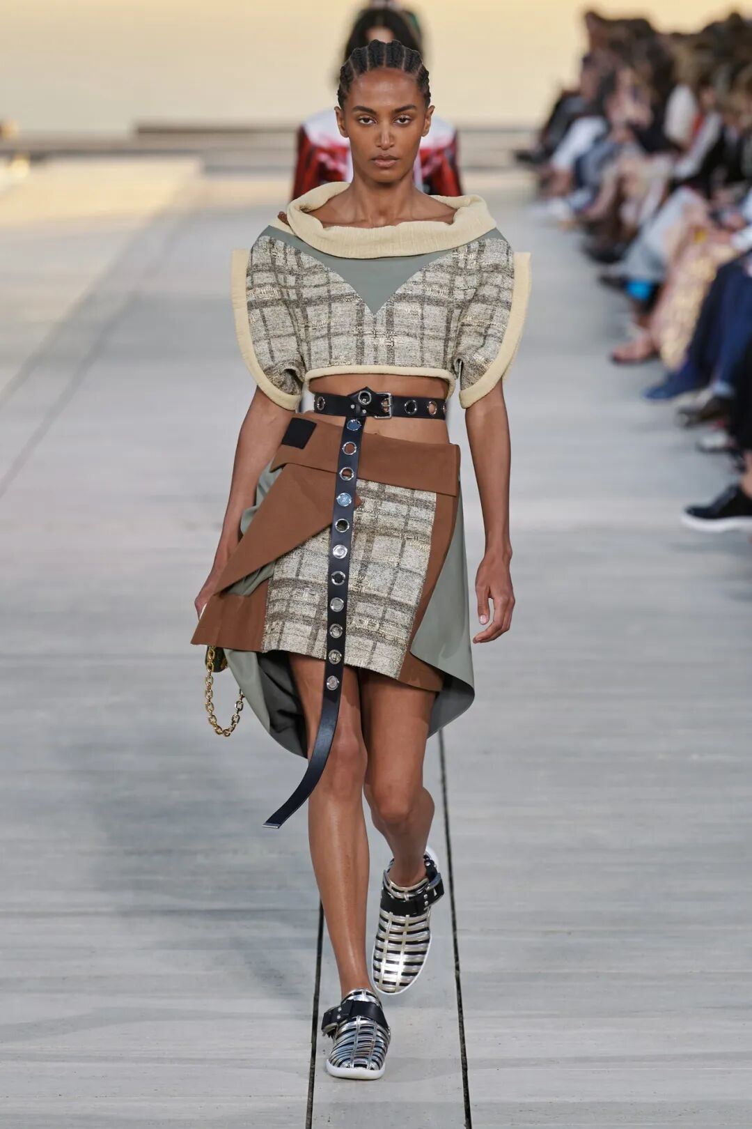 lv2023秀场 设计师 路易斯康_lv2023秀场