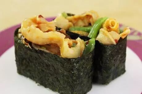 带子裙边寿司,自助餐限2碟(百香果汁免费一人一杯)红黄希零鱼寿司